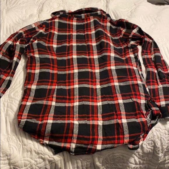 Button up shirt - Picture 4 of 4